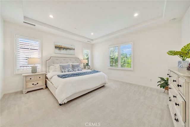 104 Beechmont, Irvine, CA 92620