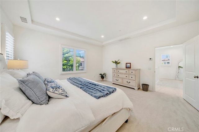 104 Beechmont, Irvine, CA 92620