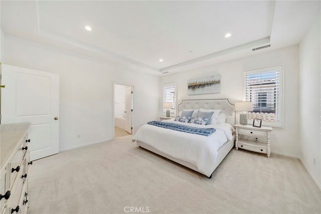 104 Beechmont, Irvine, CA 92620
