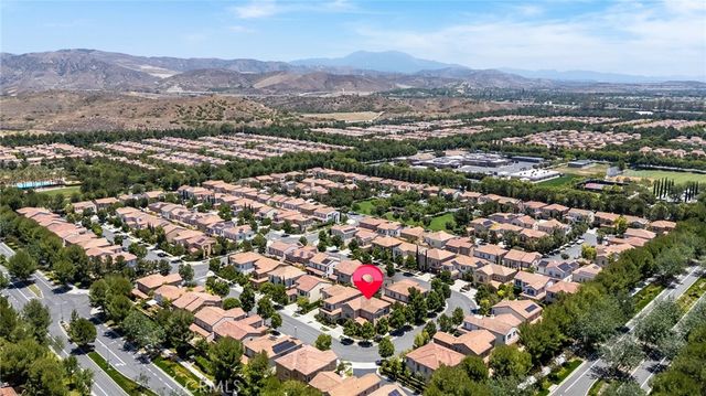 104 Beechmont, Irvine, CA 92620