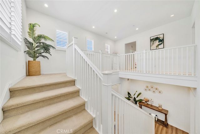 104 Beechmont, Irvine, CA 92620