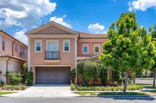 104 Beechmont, Irvine, CA 92620