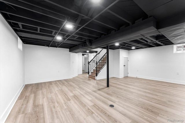 1582 Gregory Avenue, Lincoln Park, MI 48146