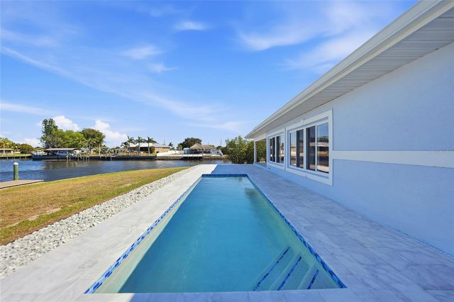 21398 EDGEWATER DRIVE, Port Charlotte, FL 33952