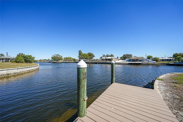 21398 EDGEWATER DRIVE, Port Charlotte, FL 33952