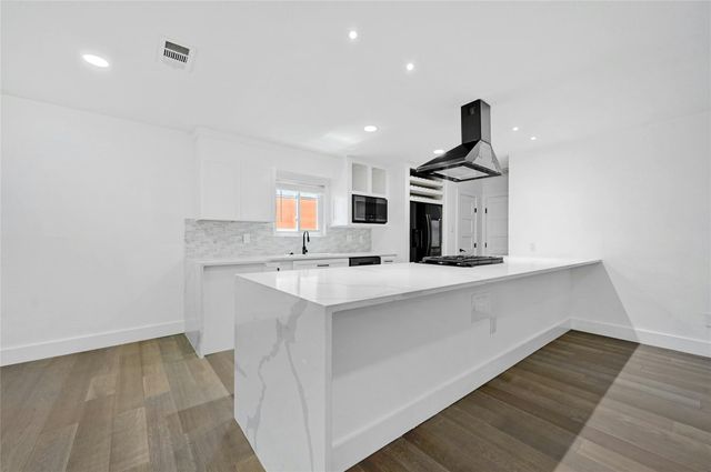 3600 Alexandria Dr DR, Austin, TX 78749