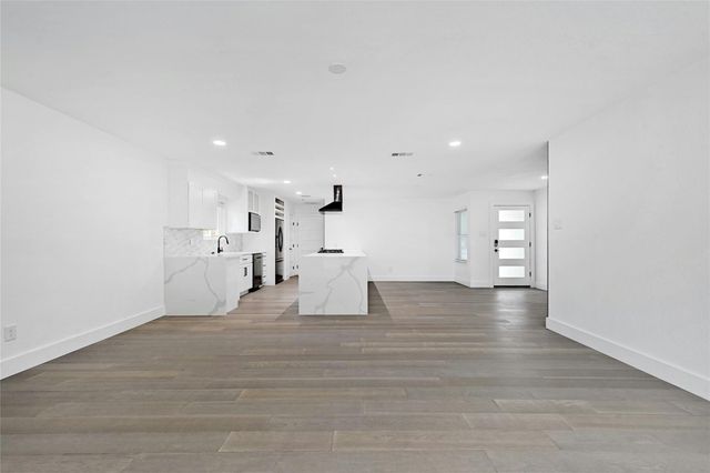 3600 Alexandria Dr DR, Austin, TX 78749