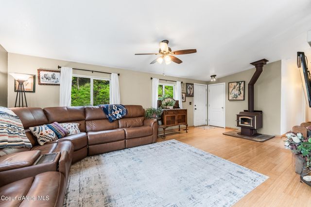 18924 S Black Rock RD, Cataldo, ID 83810