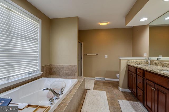 2212 PULLMAN WAY, Hummelstown, PA 17036