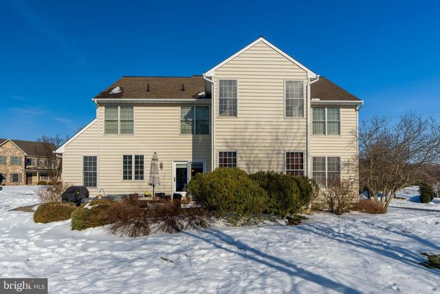 2212 PULLMAN WAY, Hummelstown, PA 17036