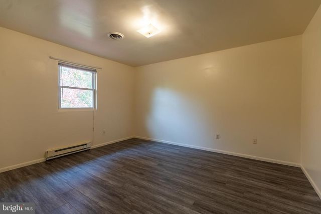 3550 GREGWAY DR, Chambersburg, PA 17202