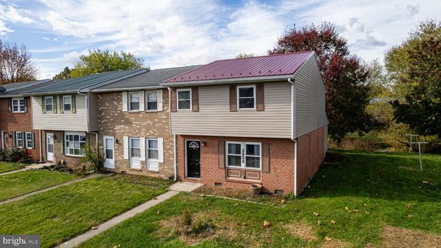 3550 GREGWAY DR, Chambersburg, PA 17202