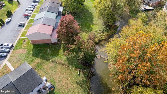 3550 GREGWAY DR, Chambersburg, PA 17202