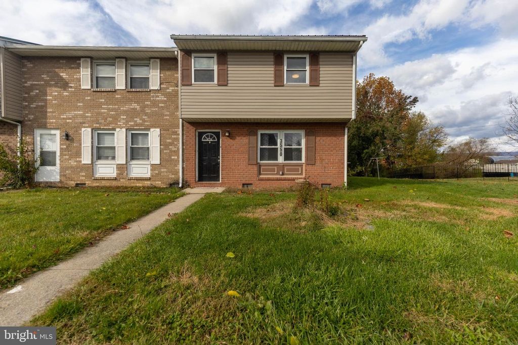 3550 GREGWAY DR, Chambersburg, PA 17202