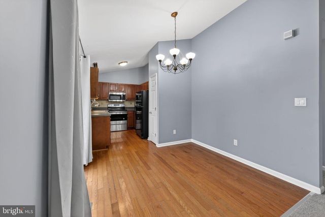 318 HACKBERRY DR, New Castle, DE 19720