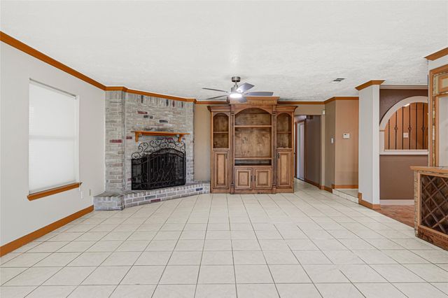7742 Whidbey Island Drive, Houston, TX 77086