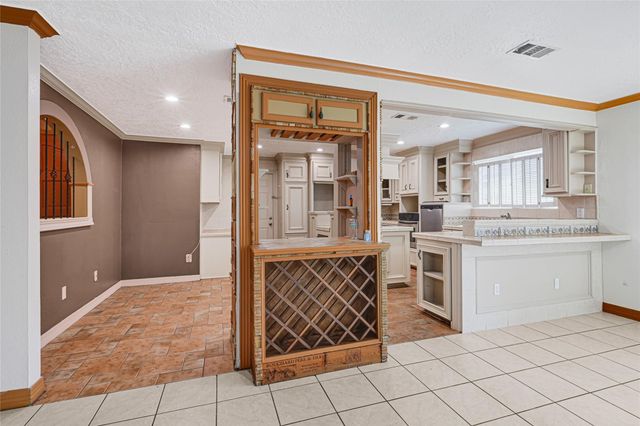 7742 Whidbey Island Drive, Houston, TX 77086