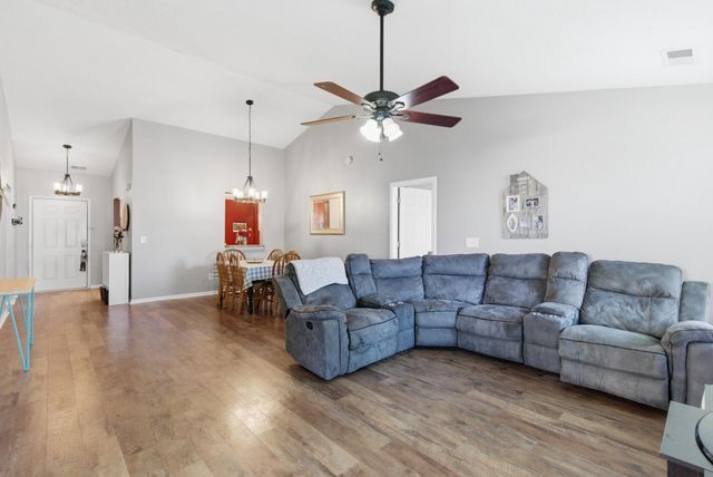 1937 Lost Trail Lane, Lexington, KY 40511