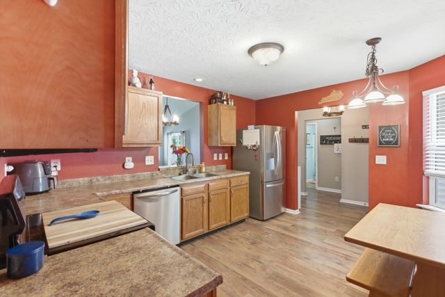 1937 Lost Trail Lane, Lexington, KY 40511
