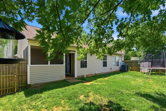 1937 Lost Trail Lane, Lexington, KY 40511
