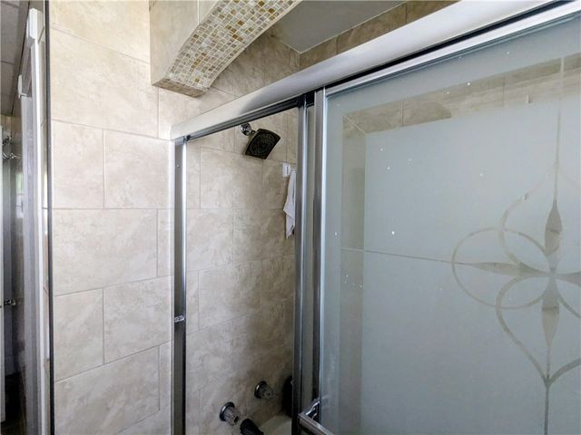 164 6th Ave, Aliquippa, PA 15001