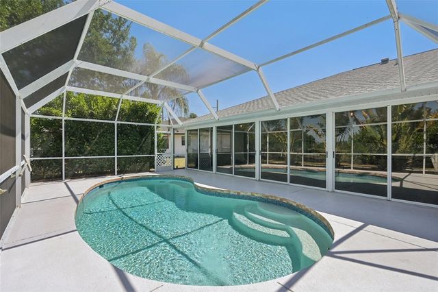 5495 CYNTHIA LANE, Sarasota, FL 34235