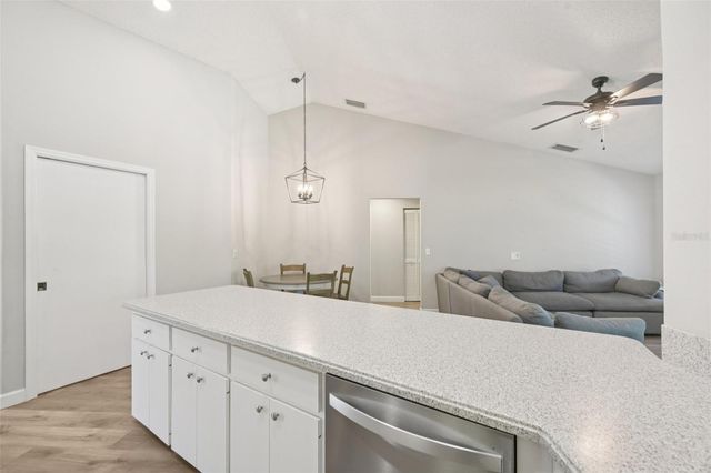 5495 CYNTHIA LANE, Sarasota, FL 34235