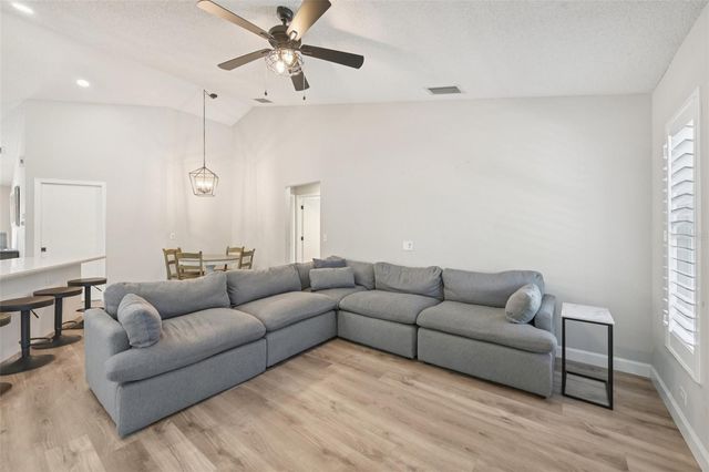 5495 CYNTHIA LANE, Sarasota, FL 34235