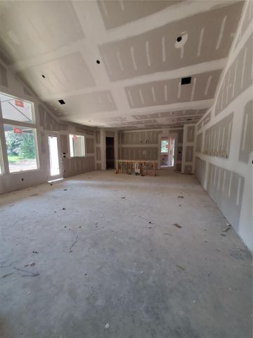 24243 Clear Creek Drive, Hockley, TX 77447