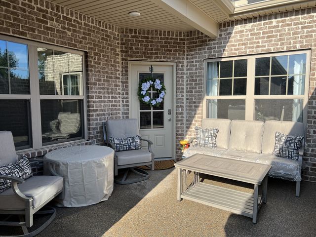 334 Buckner Cir, Mount Juliet, TN 37122