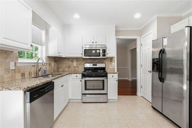 1082 Eastmill Cove, Dacula, GA 30019