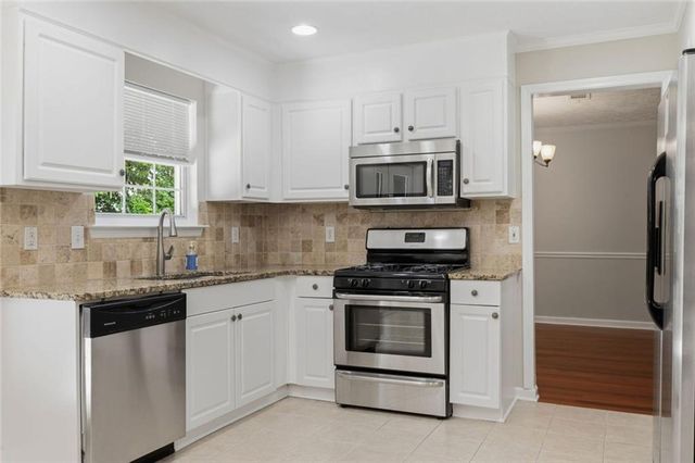 1082 Eastmill Cove, Dacula, GA 30019