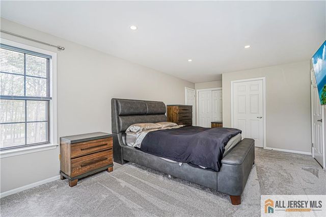 2809 Ridgefield Court, Helmetta, NJ 08828