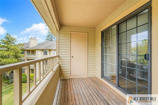 2809 Ridgefield Court, Helmetta, NJ 08828