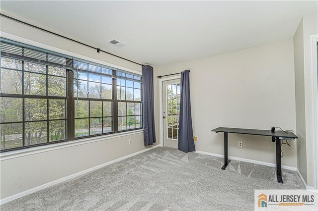 2809 Ridgefield Court, Helmetta, NJ 08828