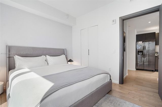 398 NE 5th St 1811, Miami, FL 33132