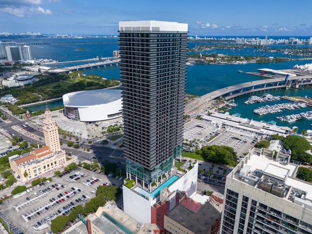 398 NE 5th St 1811, Miami, FL 33132