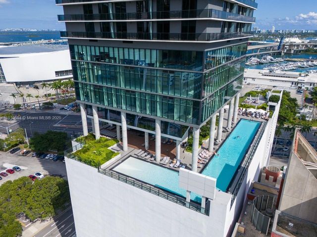 398 NE 5th St 1811, Miami, FL 33132