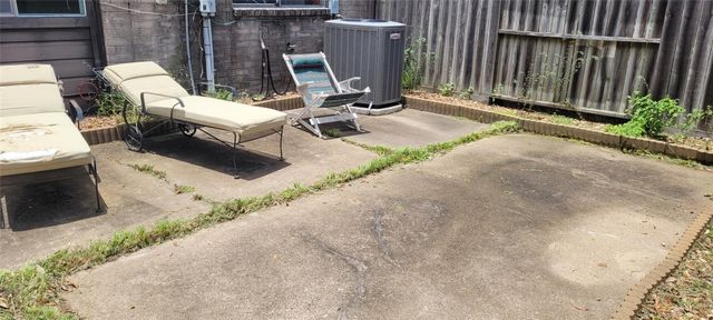 2270 Gemini Street, Houston, TX 77058