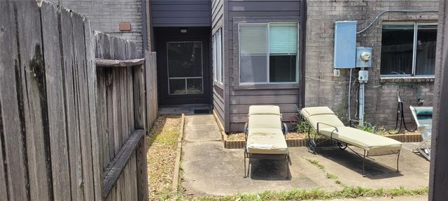 2270 Gemini Street, Houston, TX 77058