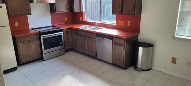 2270 Gemini Street, Houston, TX 77058