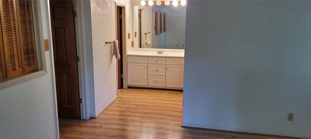 2270 Gemini Street, Houston, TX 77058