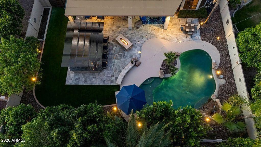 Image 30 of property listing at 5917 E DANBURY Road E, Scottsdale, AZ 85254