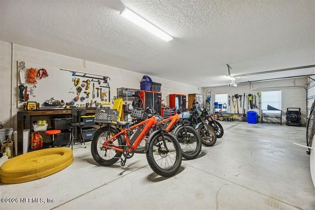 828 SIMMONS Road, Fernandina Beach, FL 32034