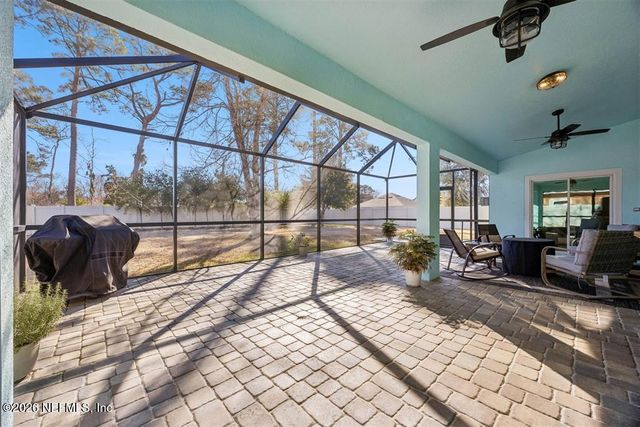 828 SIMMONS Road, Fernandina Beach, FL 32034