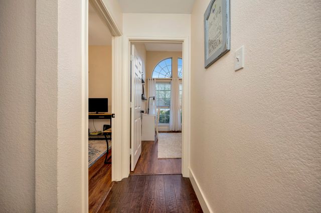 1084 Westgrove Drive, Saginaw, TX 76179