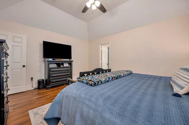 1084 Westgrove Drive, Saginaw, TX 76179