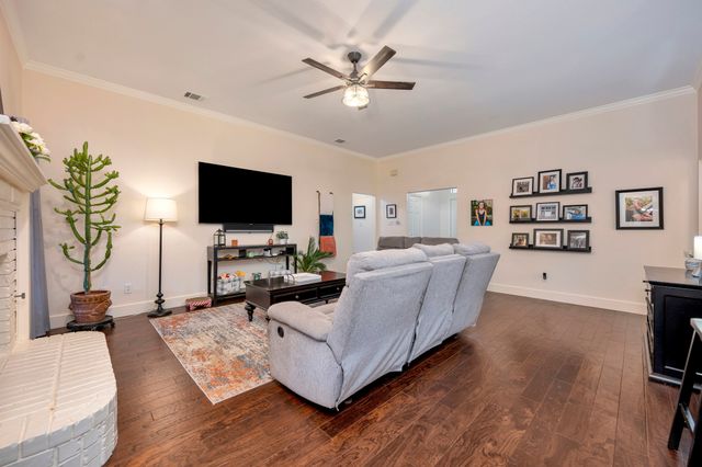 1084 Westgrove Drive, Saginaw, TX 76179