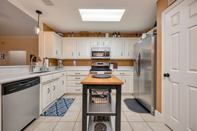 1084 Westgrove Drive, Saginaw, TX 76179