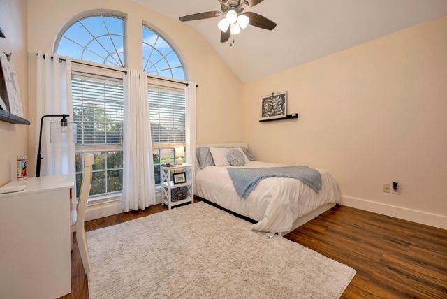 1084 Westgrove Drive, Saginaw, TX 76179